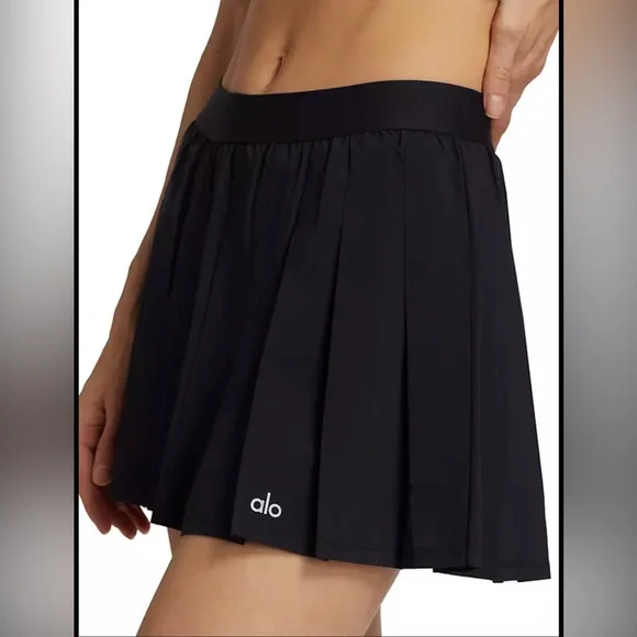 ALO Yoga Black Mini Skirt - Picture 1 of 6